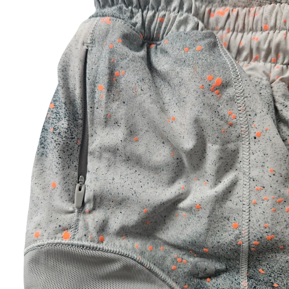 Lululemon Hotty Hot Low-rise Reflective Short Size 4 - Picture 7 of 15